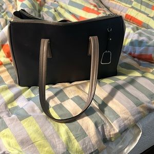 Tumi SATCHEL Pavia Leather 2 Tone SAND BEIGE Navy Color A080522